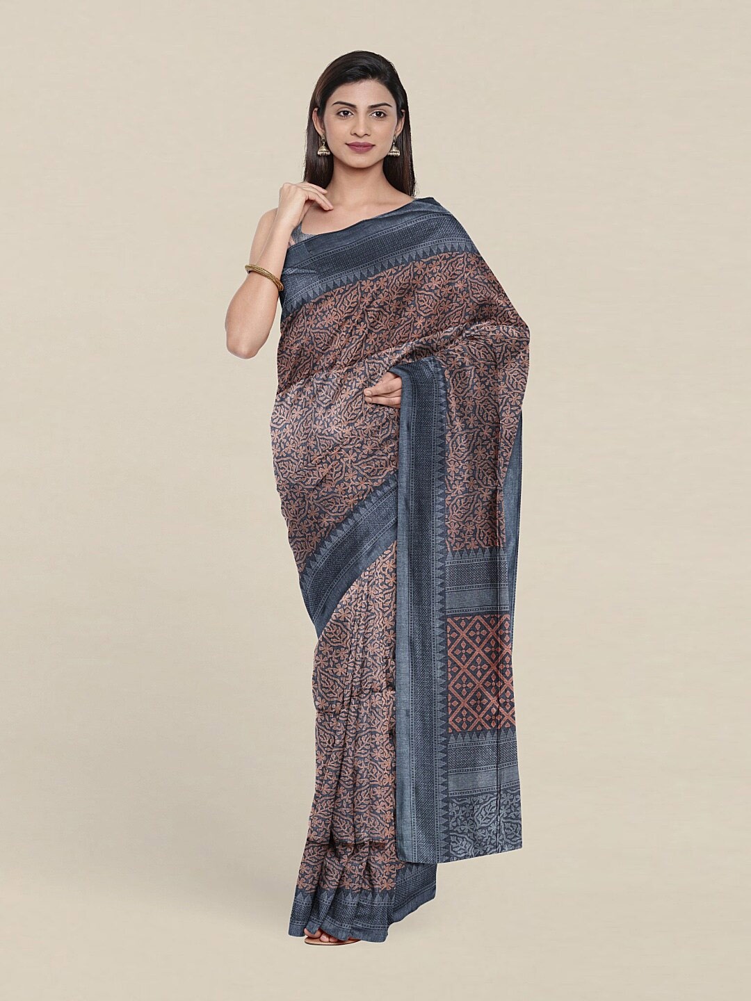 

Pothys Grey & Copper-Toned Ethnic Motifs Printed Cotton Blend Saree