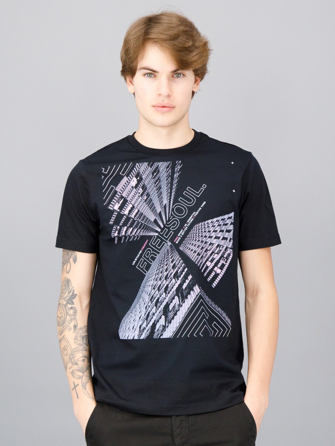 

FREESOUL Men Black Printed Cotton T-shirt