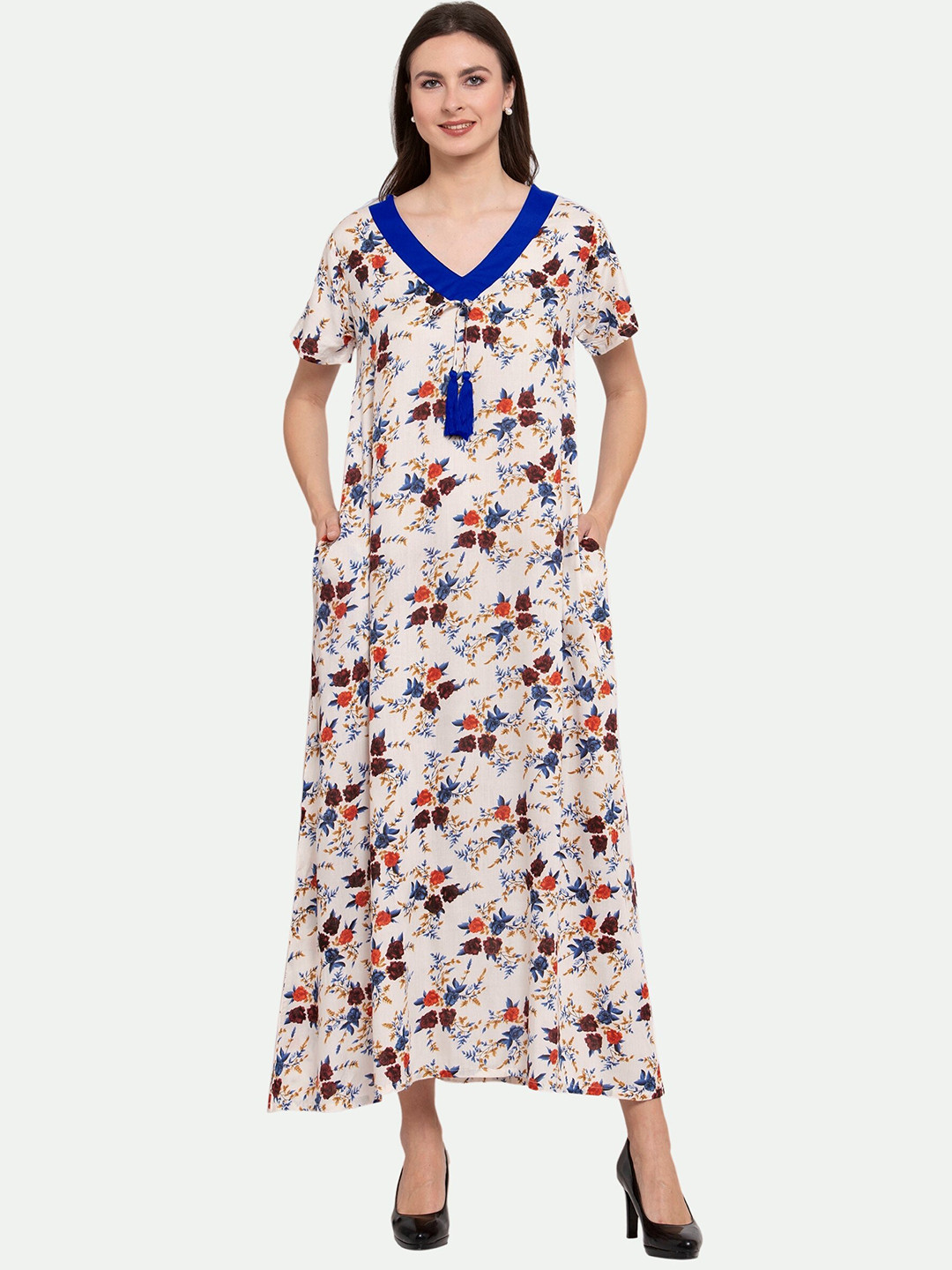 

PATRORNA Cream-Coloured Printed Maxi Nightdress