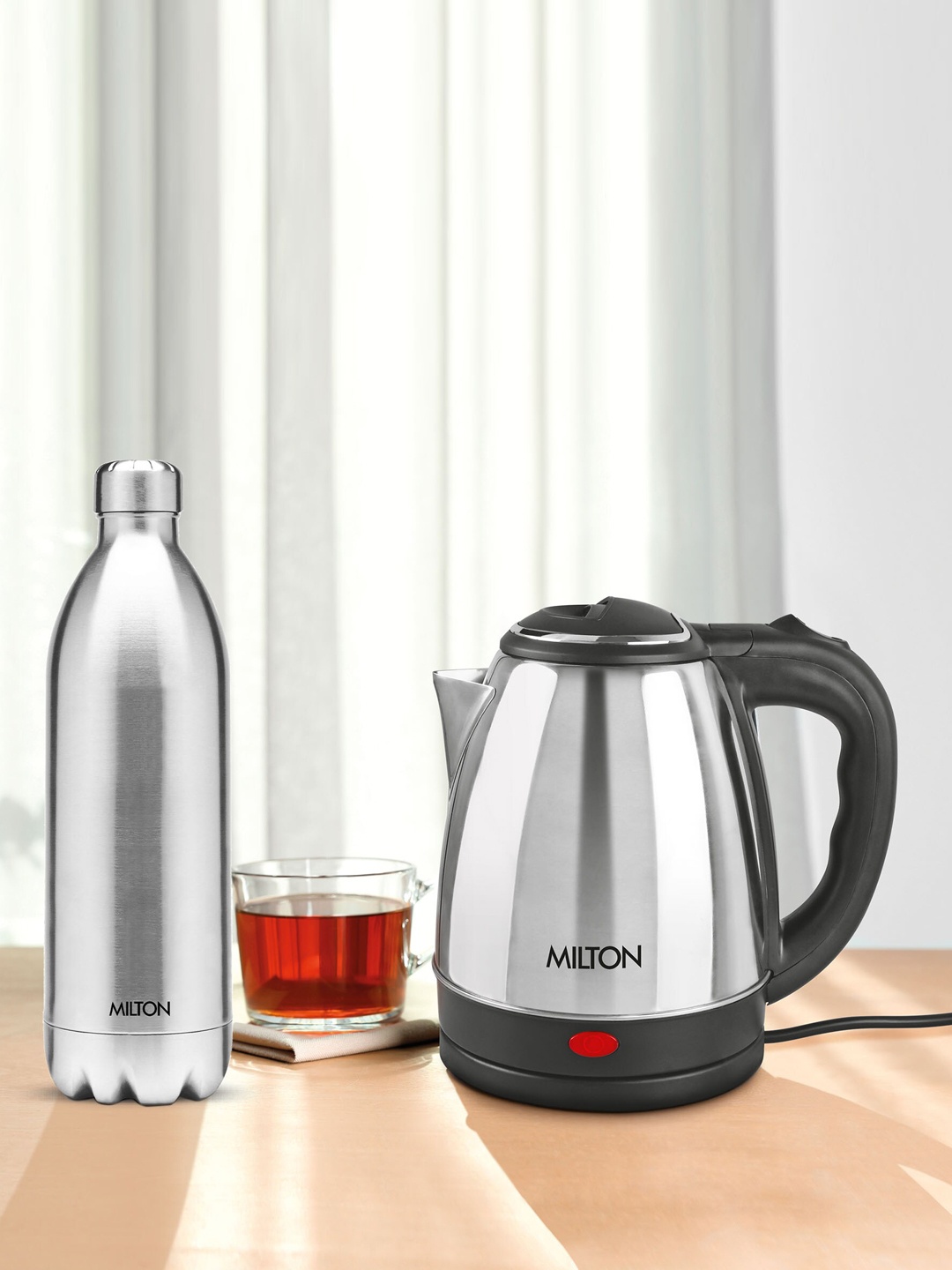 

Milton Silver Combo Set Go Electro 1.5 L Kettle & Duo DLX Bottle with Bottle 1.8 L