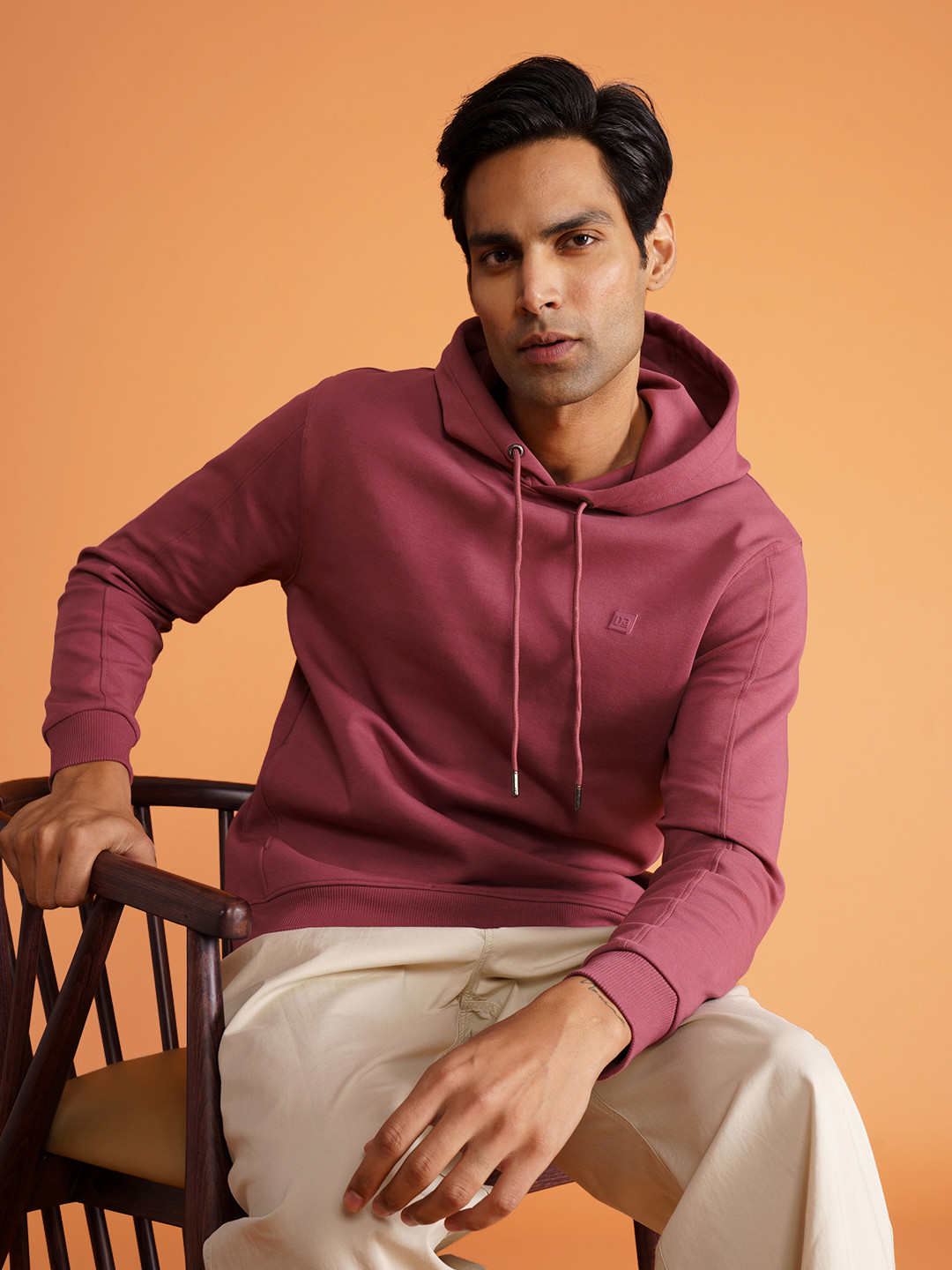 

DAMENSCH Cotton Regular Fit Hooded Sweatshirt, Maroon