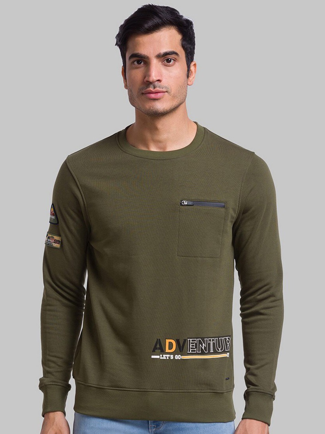 

Parx Men Green Solid Sweatshirt