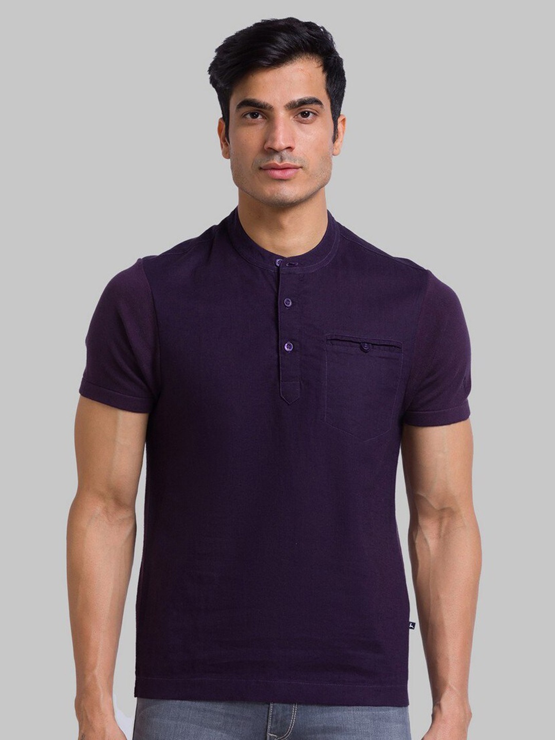 

Parx Men Blue Henley Neck Linen T-shirt