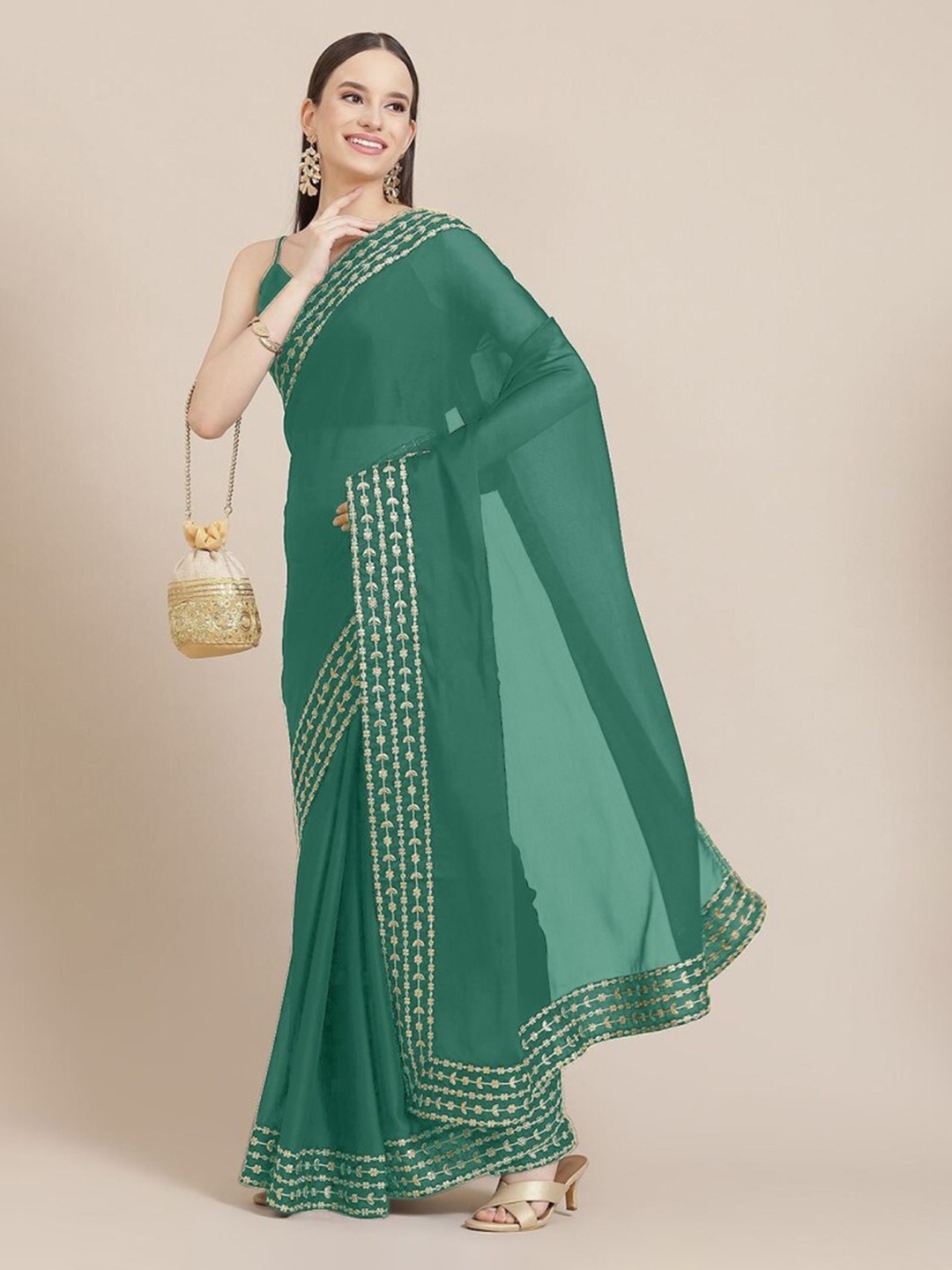 

CLOMITA Green & Gold-Toned Embroidered Pure Silk Saree