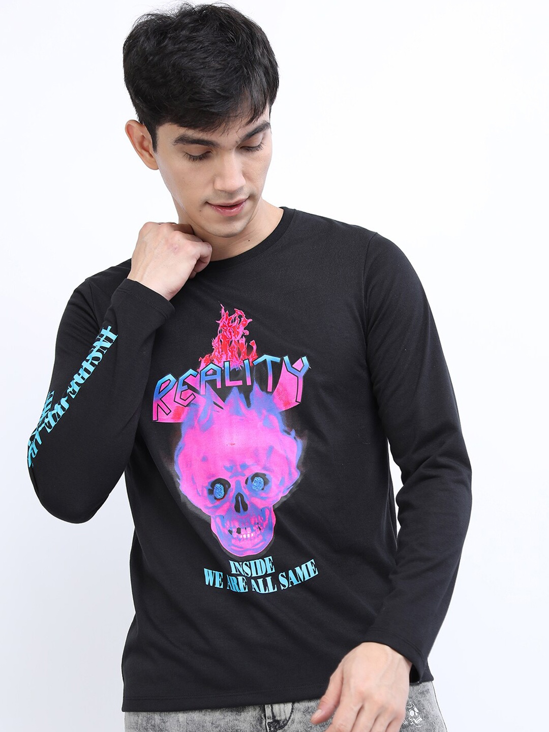 

HIGHLANDER Men Printed Slim Fit T-shirt, Black