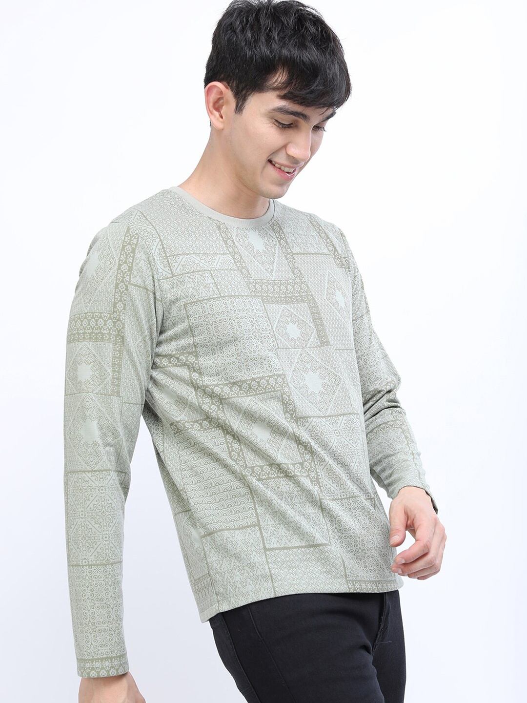

HIGHLANDER Men Round Neck Slim Fit T-shirt, Green