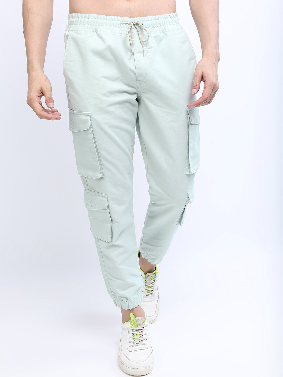 

HIGHLANDER Men Solid Cargo Jogger Trousers, Green