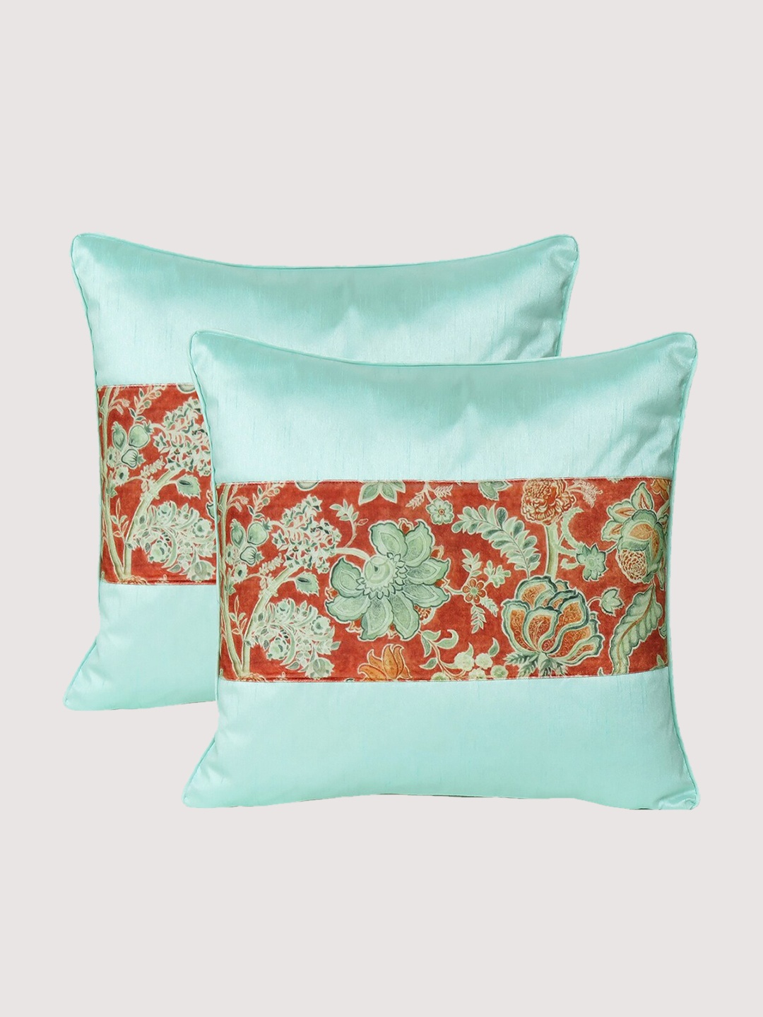 

OUSSUM Green & Red Set of 2 Floral Velvet Square Cushion Covers