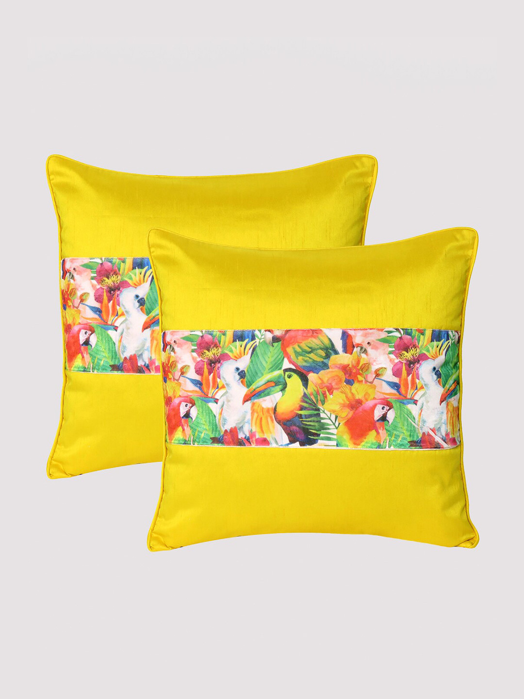 

OUSSUM Yellow & White Set of 2 Floral Velvet Square Cushion Covers