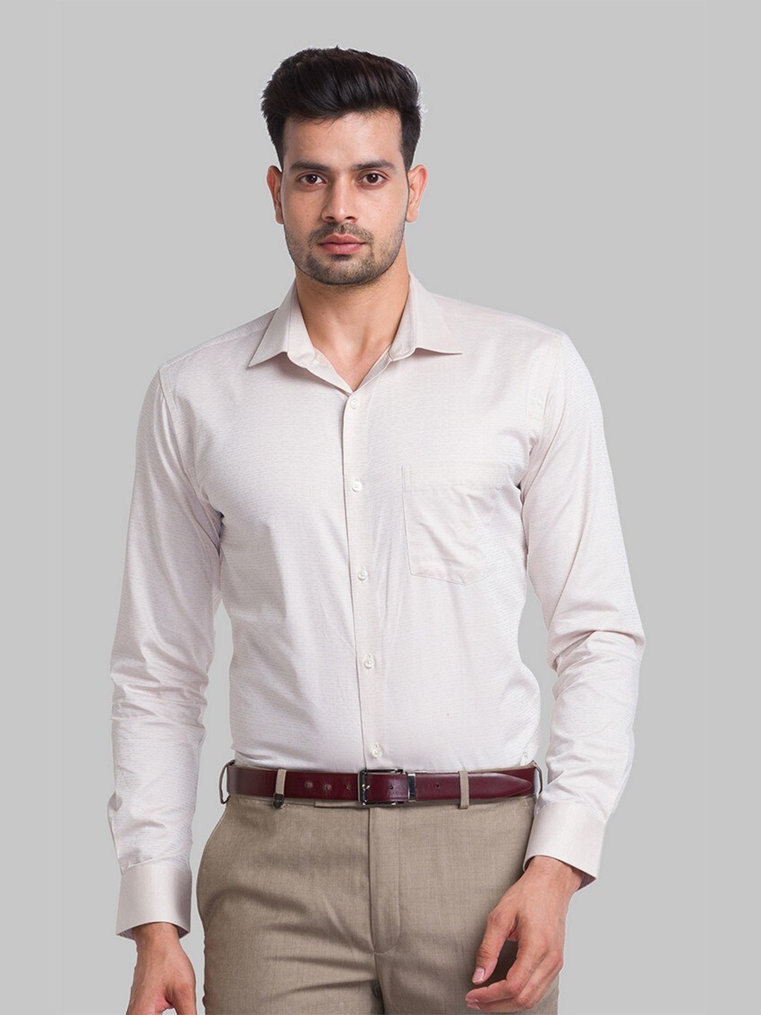 

Park Avenue Men Beige Striped Formal Shirt
