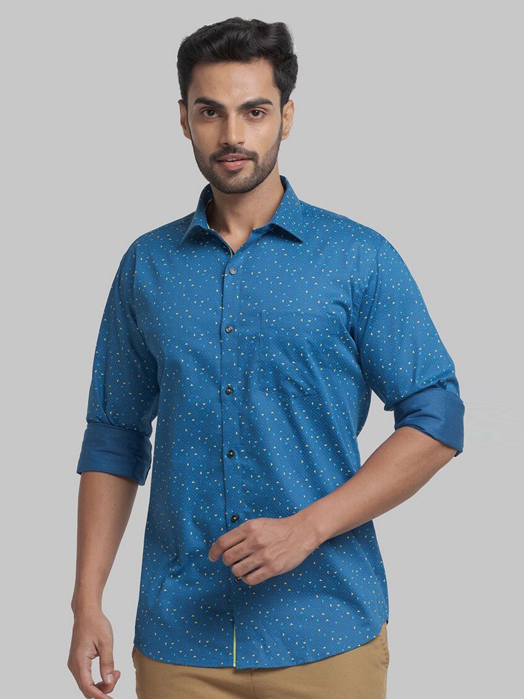 

Park Avenue Men Blue Printed Casual Shirt