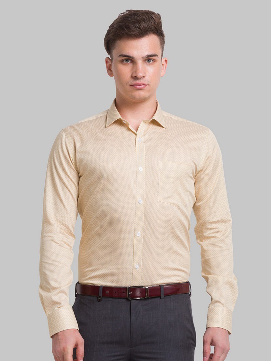 

Park Avenue Men Beige Slim Fit Printed Organic Cotton Formal Shirt