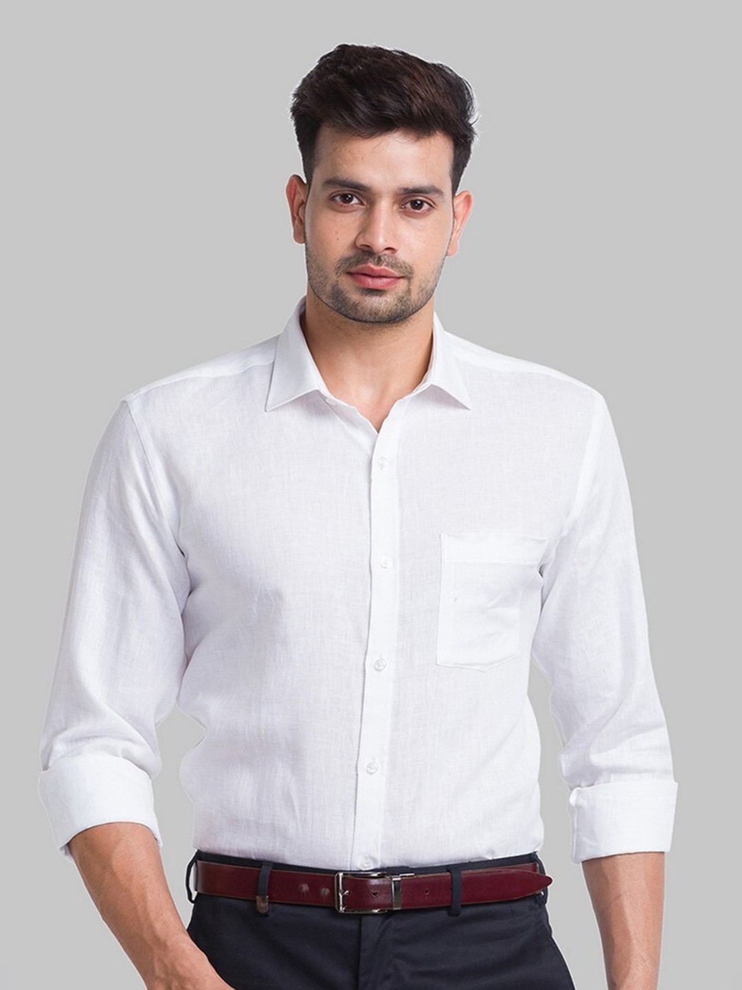

Park Avenue Men White Slim Fit Linen Formal Shirt