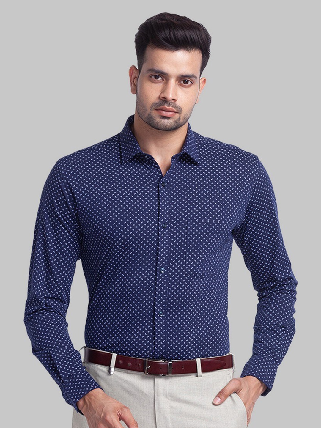 

Park Avenue Men Blue Slim Fit Printed Organic Cotton Casual Shirt