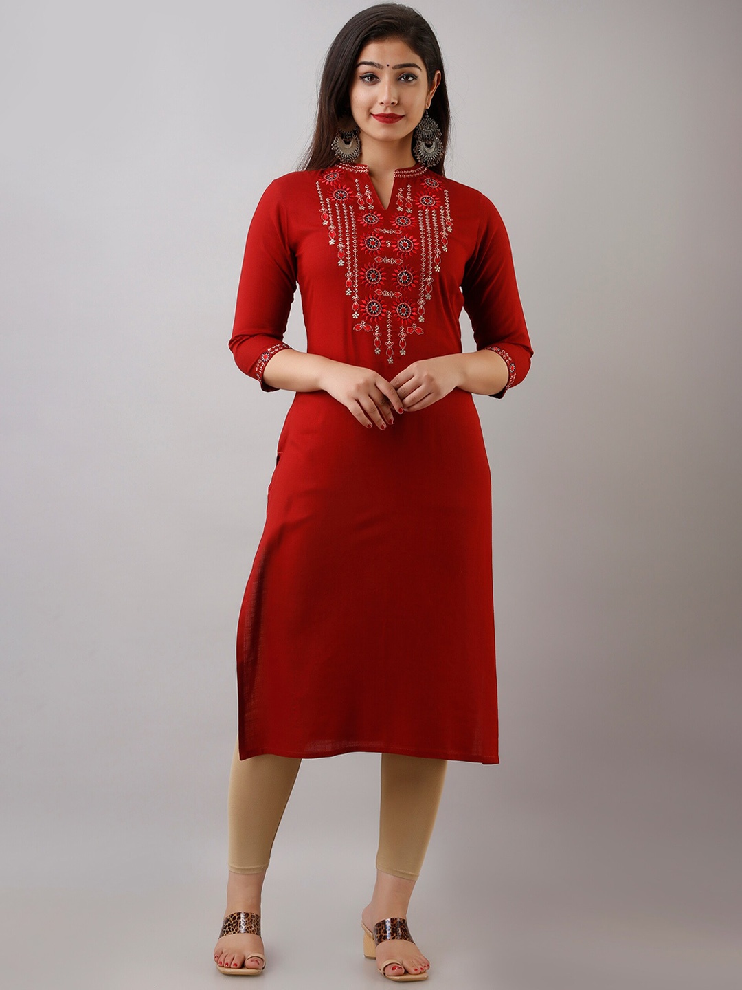 

NITVAN Women Maroon Ethnic Motifs Embroidered Thread Work Kurta