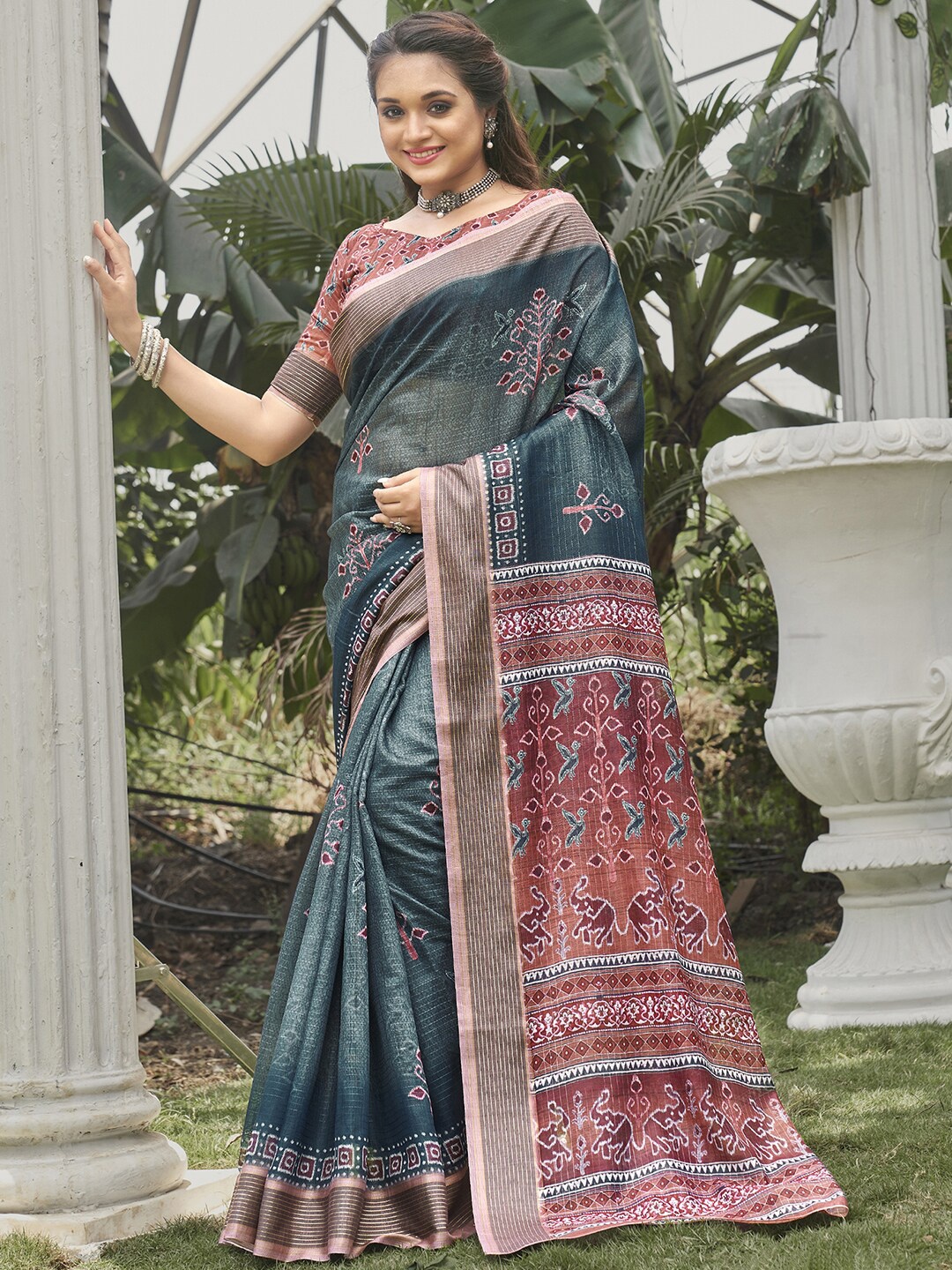 

Mitera Teal & Pink Ethnic Motifs Silk Blend Bagru Saree