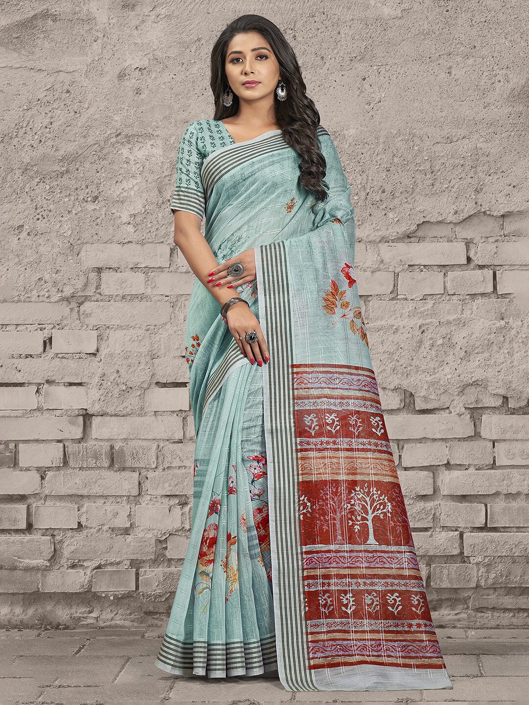 

Mitera Blue & Red Floral Silk Blend Banarasi Saree