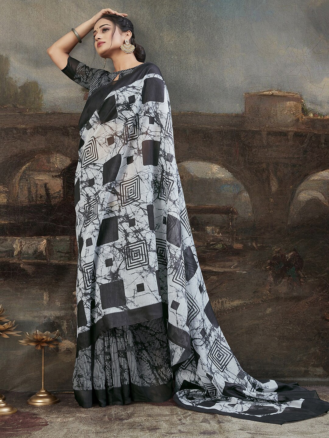 

Saree mall Black & Off White Ethnic Motifs Block Print Sarees