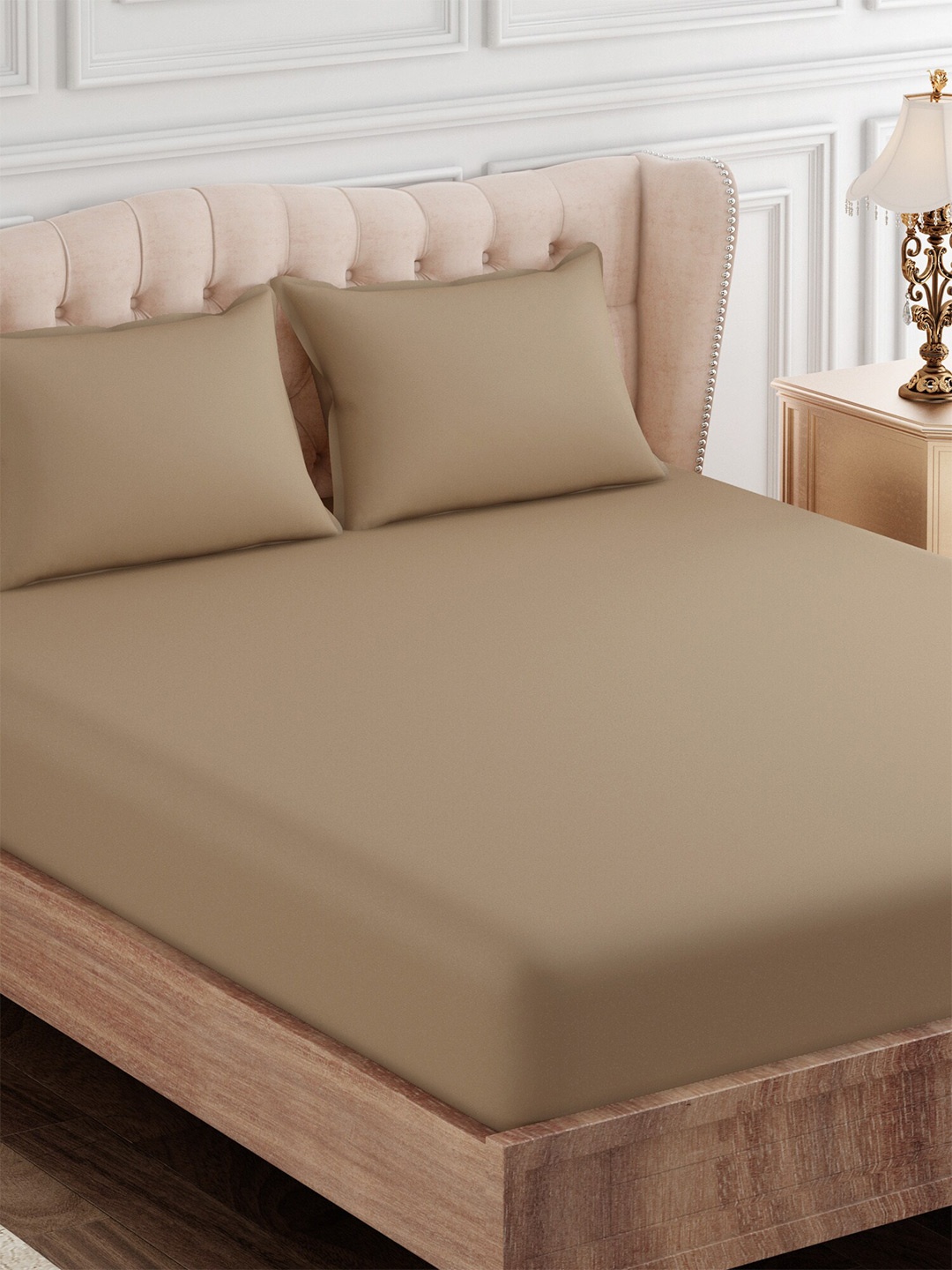 

SEJ by Nisha Gupta 300 TC King Bedsheet with 2 Pillow Covers, Brown