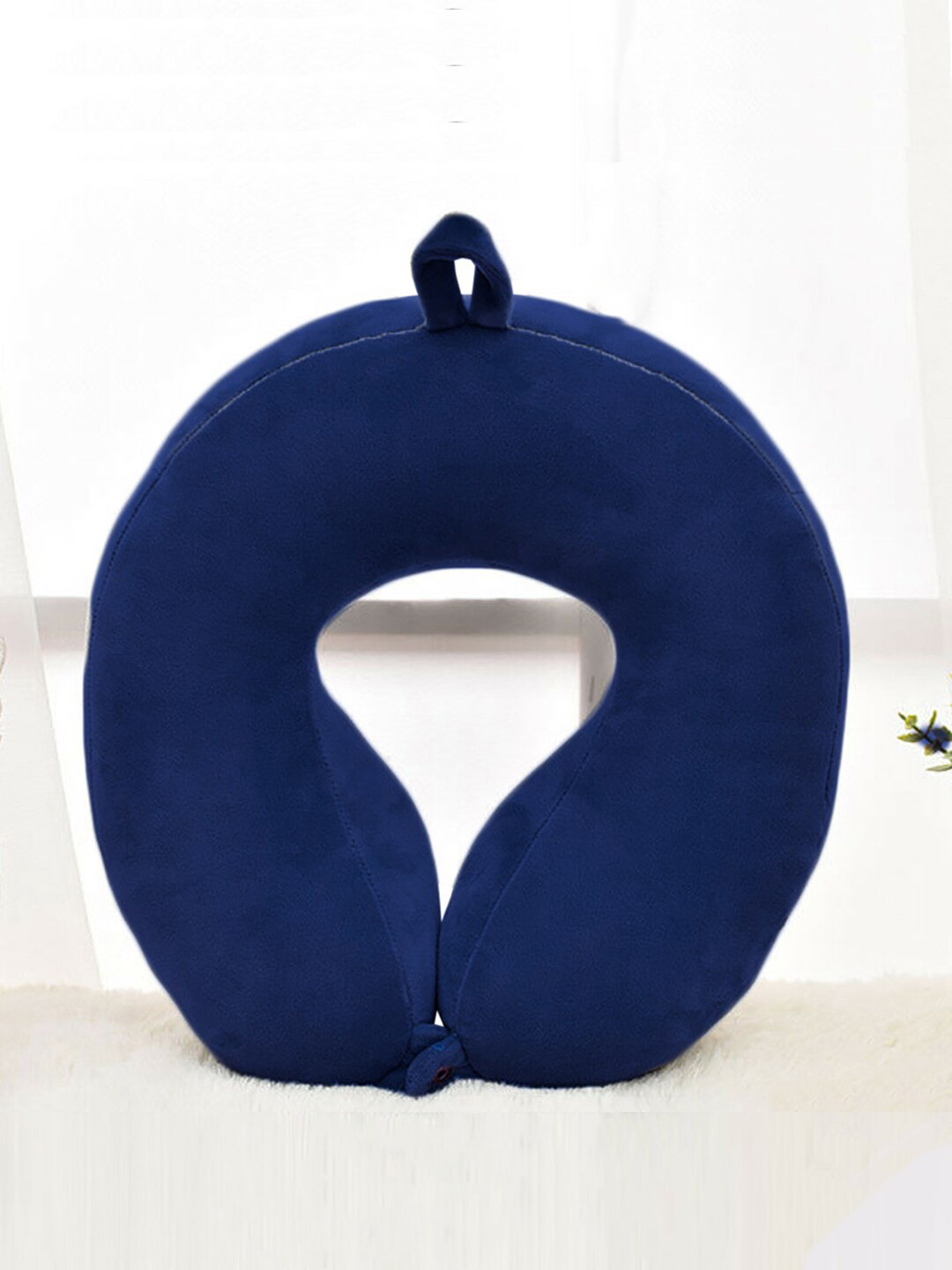

AVI Navy Blue Travel Neck Pillow for Neck Support