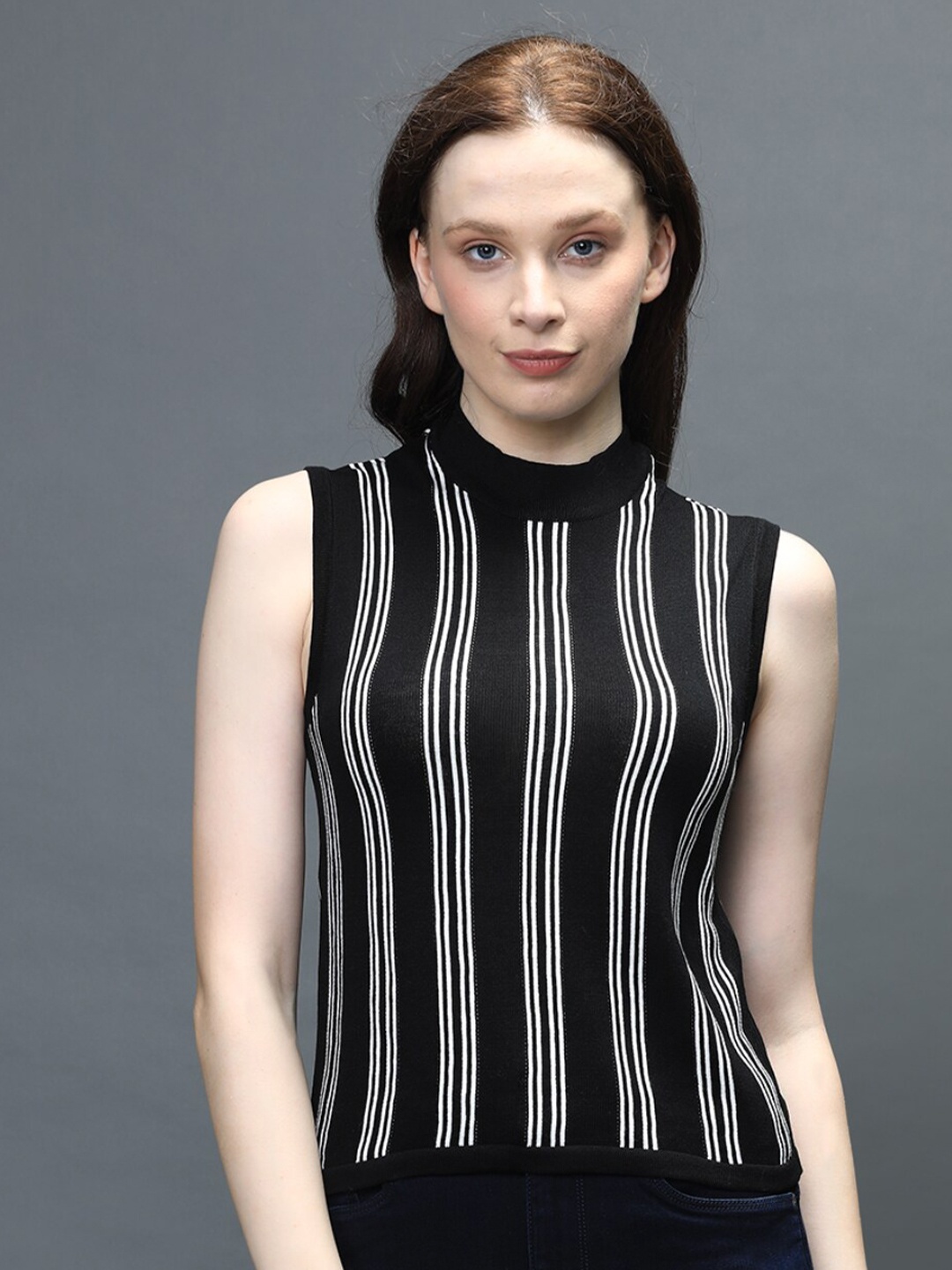 

IDENTITI Women Black & White Striped Knitted Crop Top