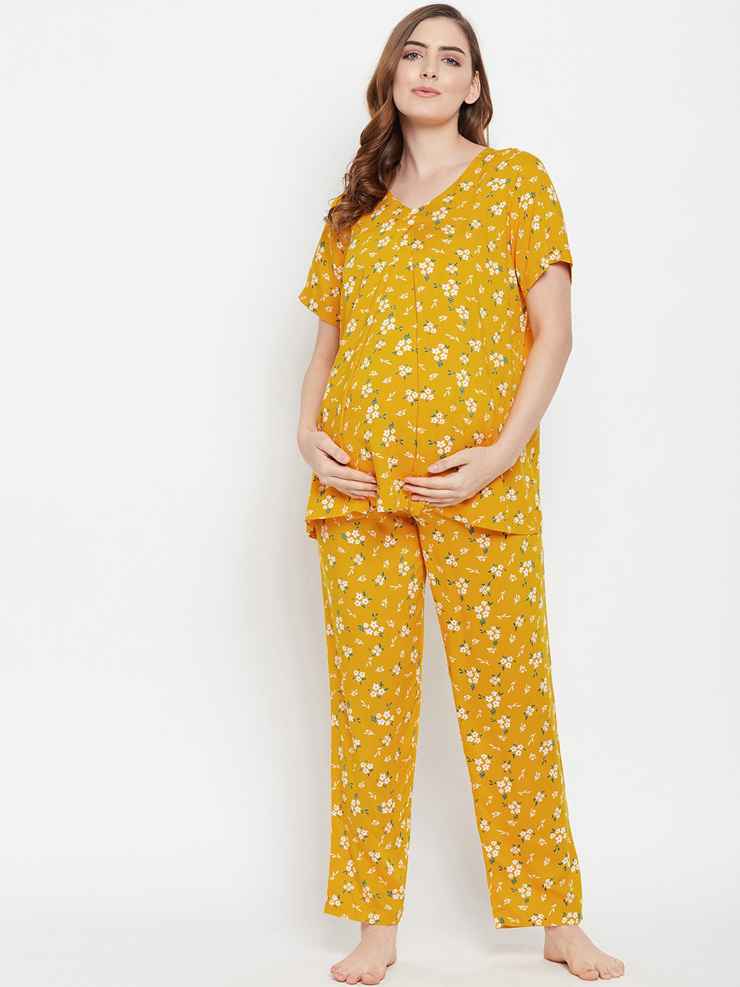 

Clovia Women Yellow & Green Printed Feeding Night suit