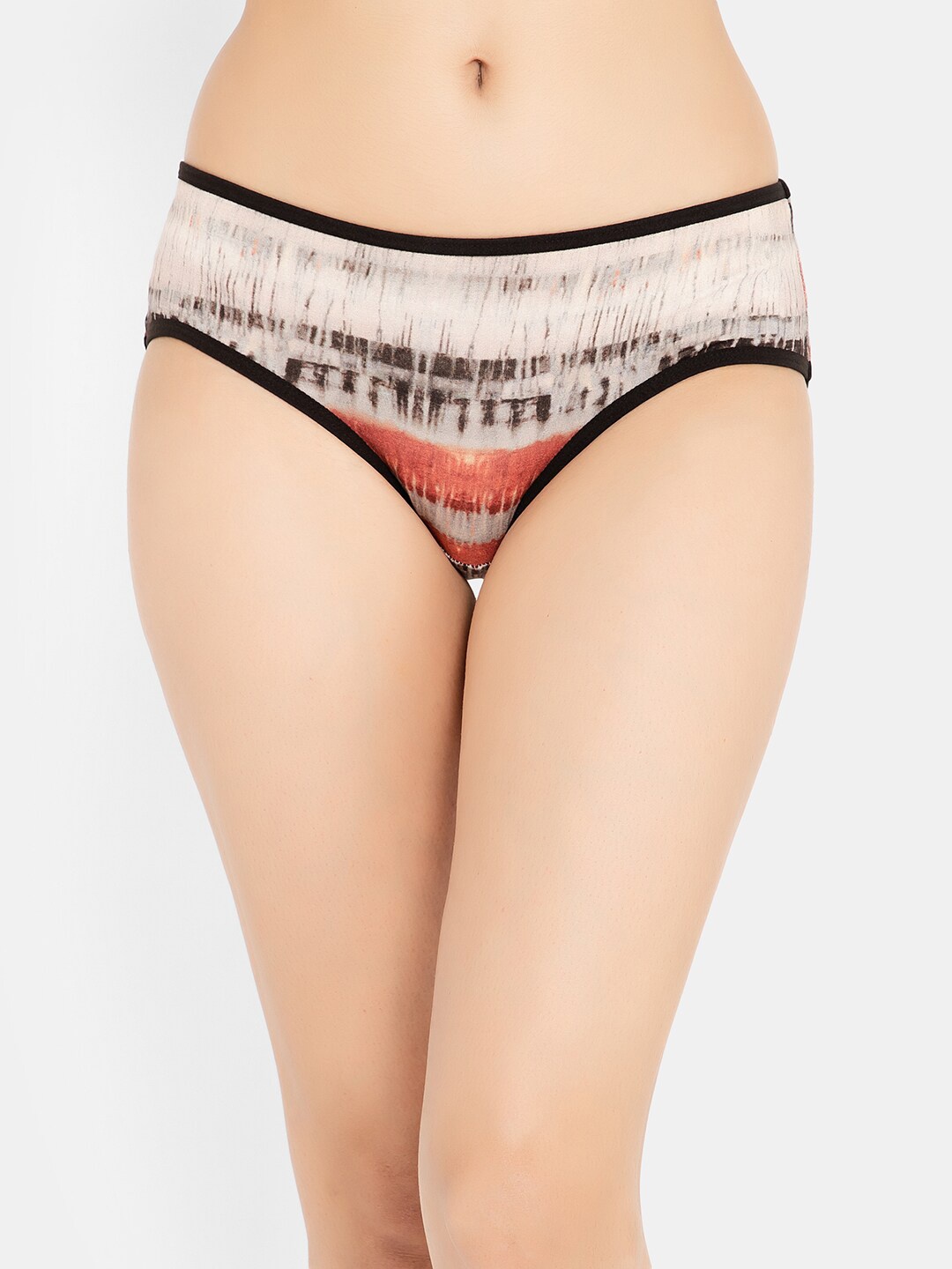 

Clovia Women Beige Printed Cotton Hipster Briefs