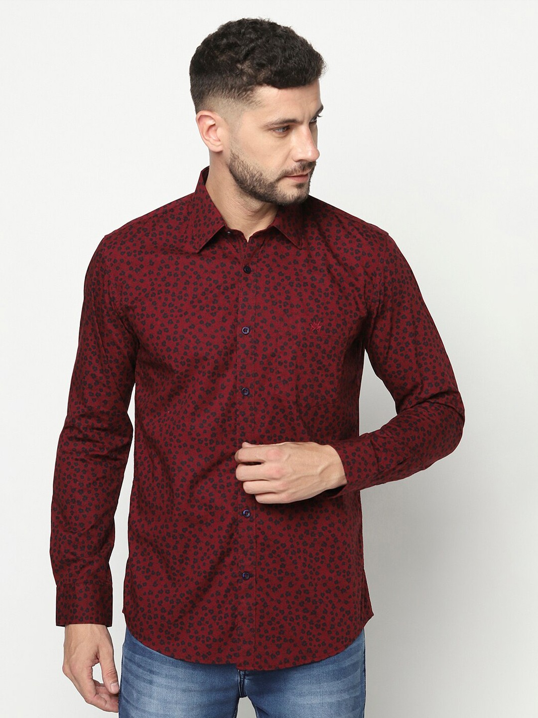 

Crimsoune Club Men Maroon Slim Fit Floral Printed Casual Shirt
