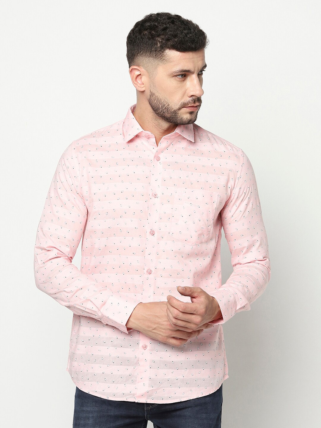 

Crimsoune Club Men Pink Slim Fit Printed Casual Shirt