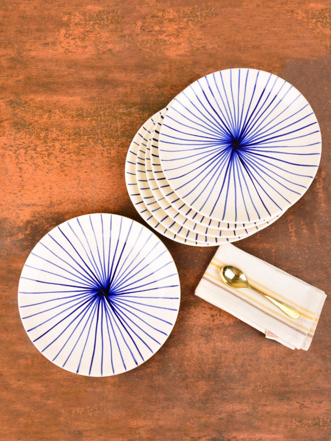

StyleMyWay White Set of 6 Dishwasher & Microwave safe Hand Painted Printed Ceramic Plates