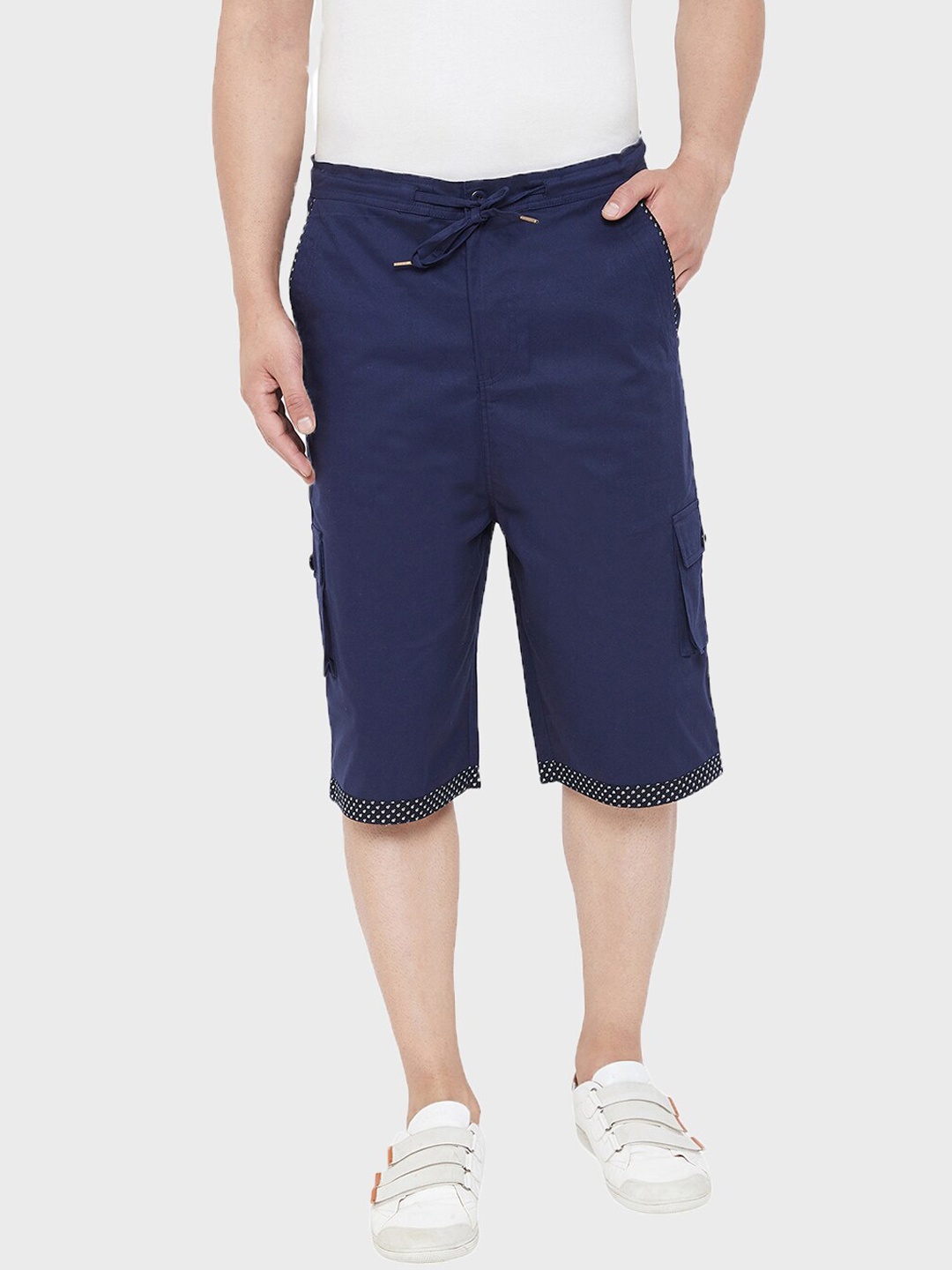 

Hypernation Men High-Rise Cargo Shorts, Navy blue