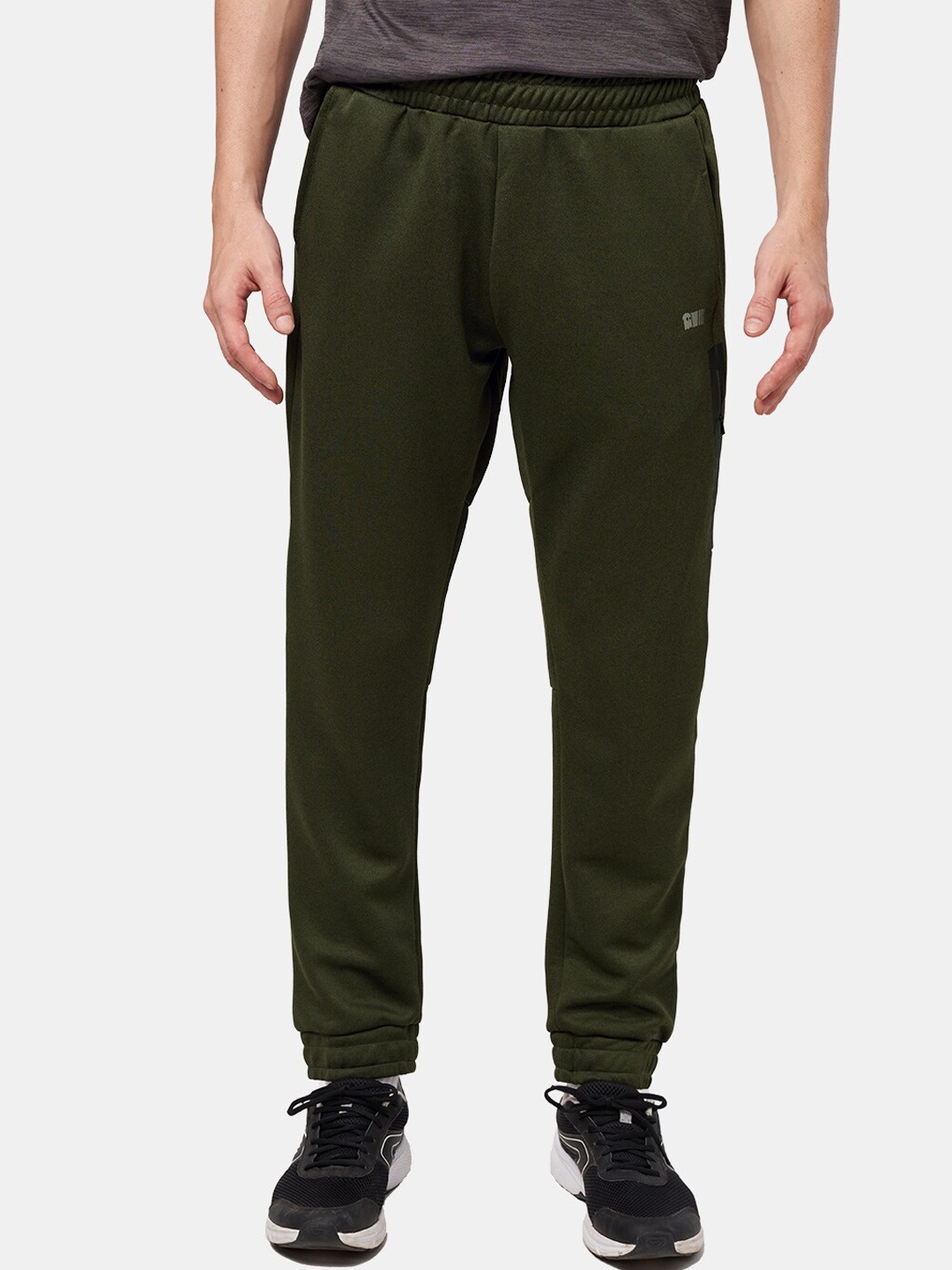 

The Souled Store Men TSS Active Solid Enduro Joggers, Olive