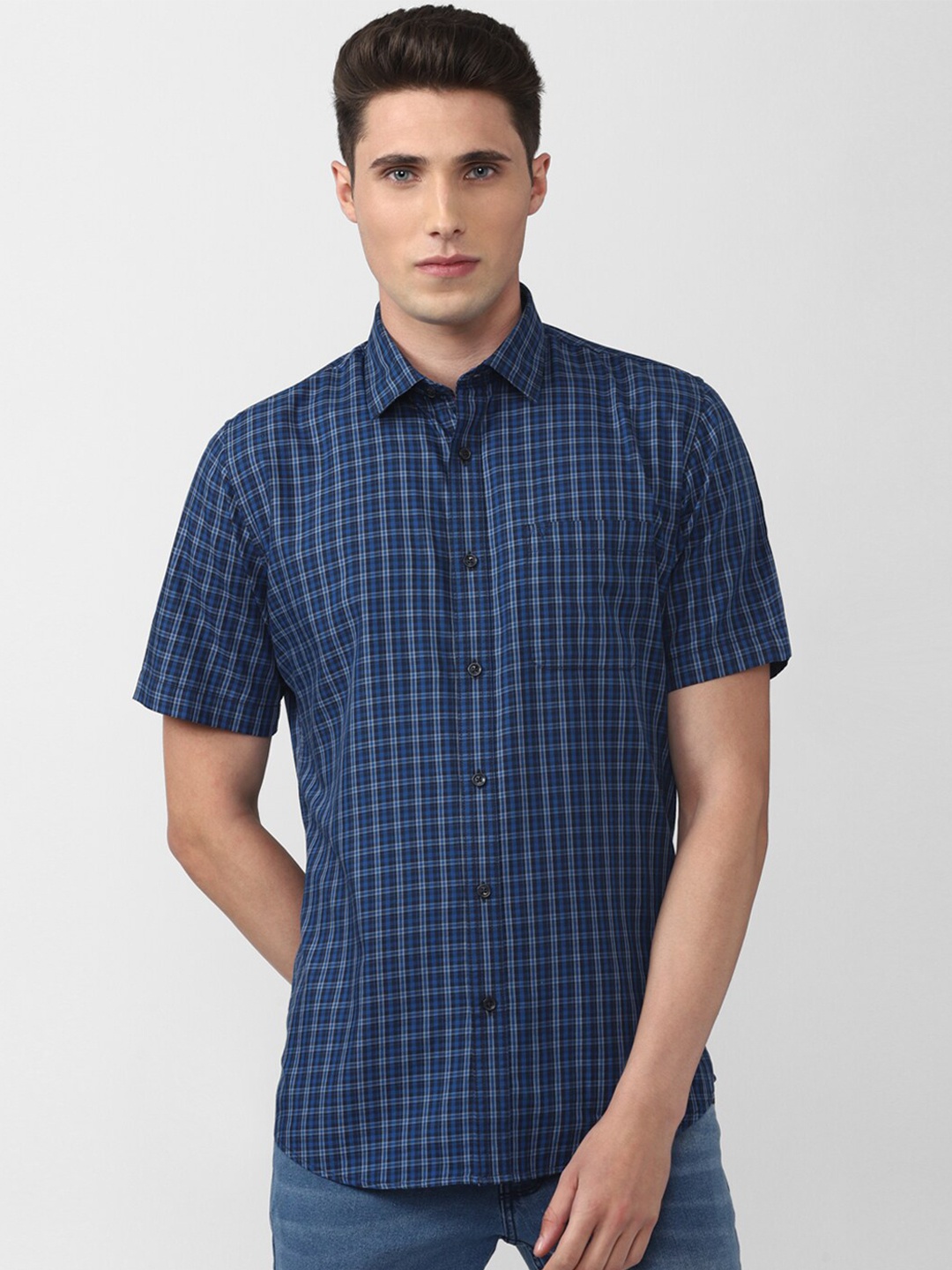 

Van Heusen Sport Men Blue Slim Fit Checked Casual Shirt