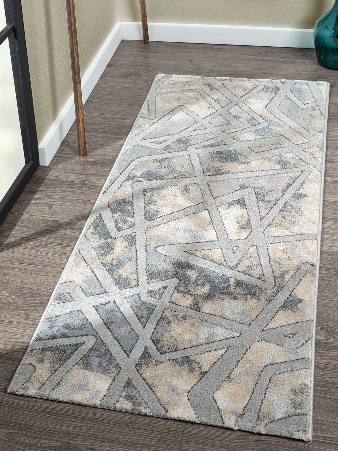 

OBSESSIONS Beige Anti-static Polypropylene Floor Runner