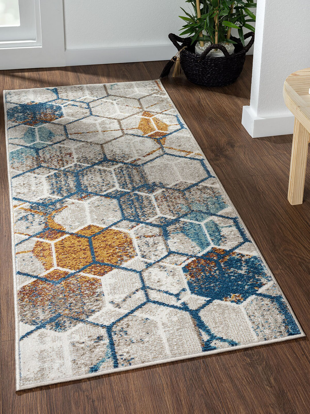 

OBSESSIONS Beige & Brown Anti-static Polypropylene Floor Runner, Grey