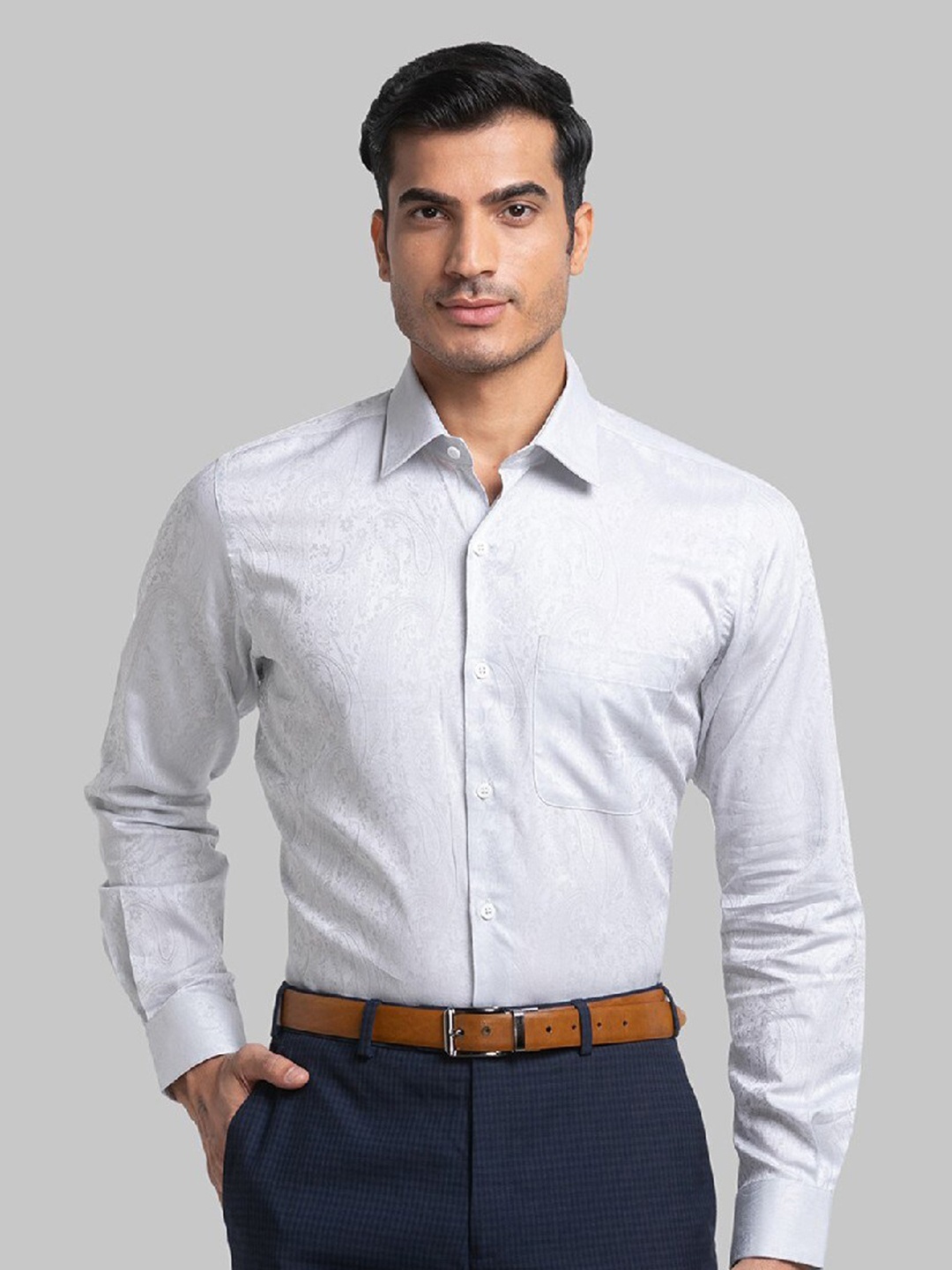 

Raymond Men Grey Solid Pure Cotton Casual Shirt