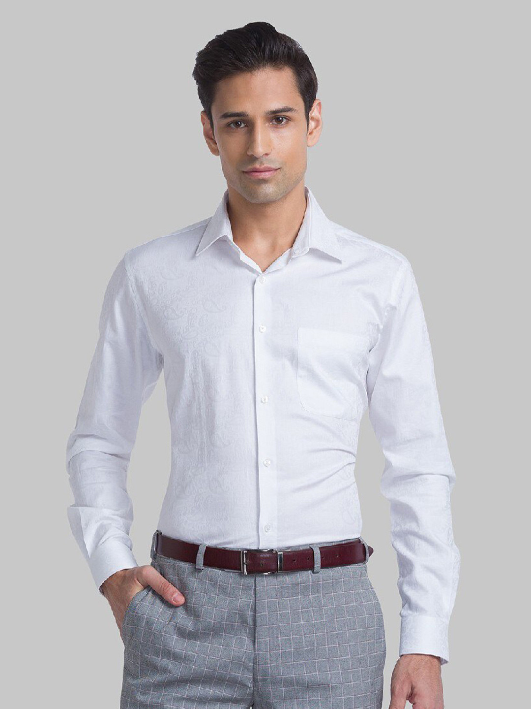 

Raymond Men White Solid Pure Cotton Casual Shirt