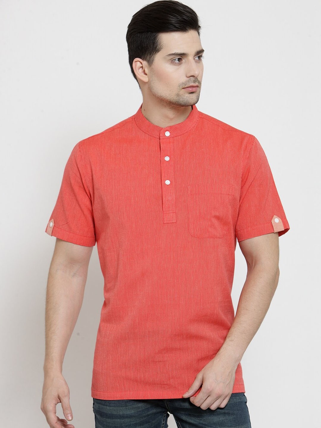 

NEUDIS Men Red Striped Handloom Kurta