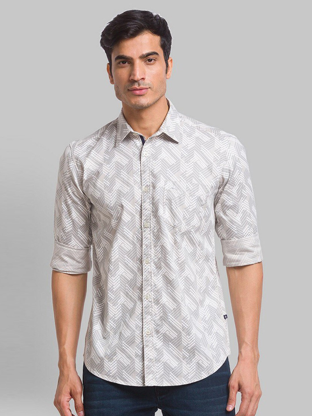

Parx Men Beige Slim Fit Printed Casual Shirt