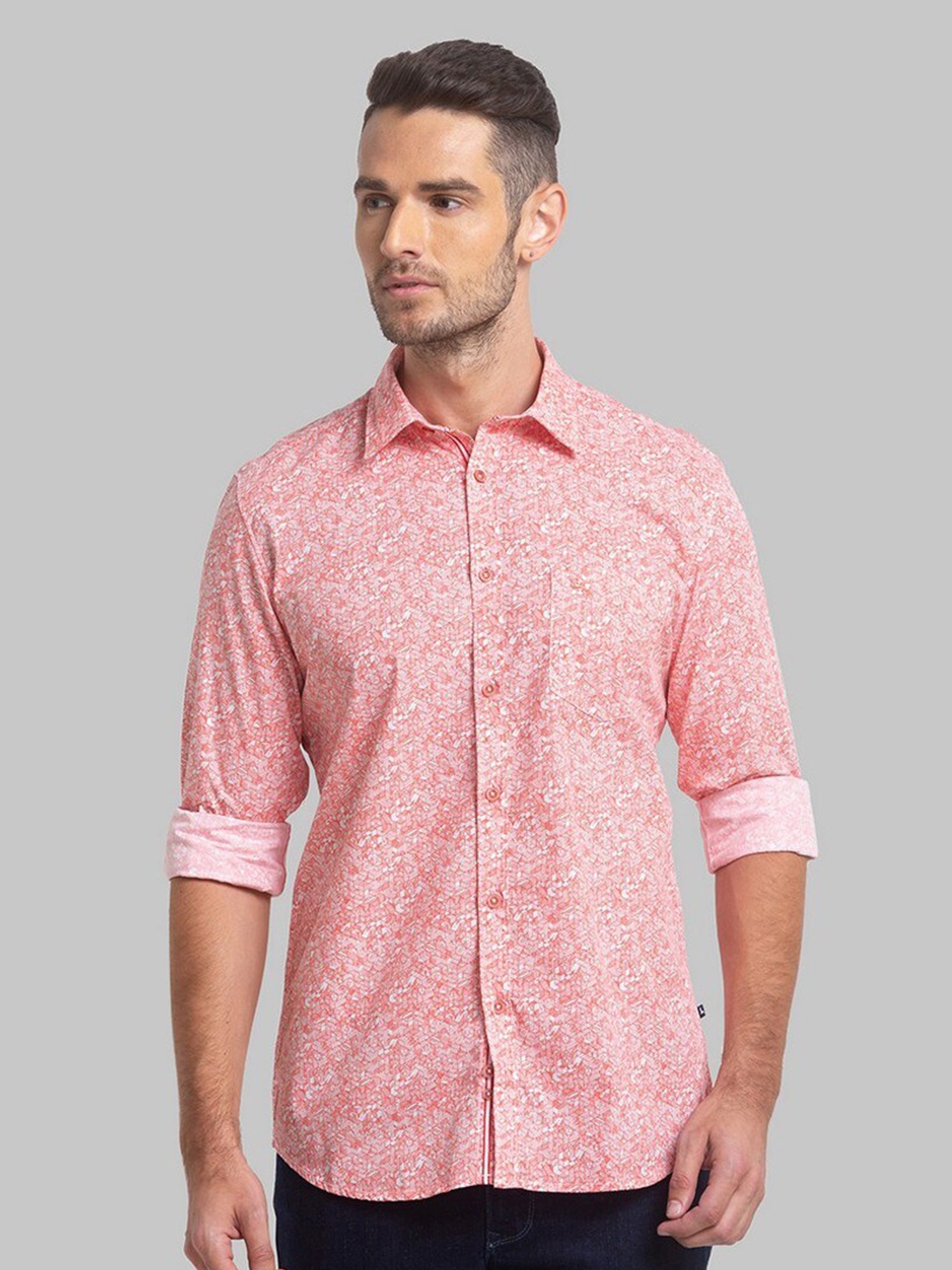 

Parx Men Red Slim Fit Floral Printed Casual Shirt