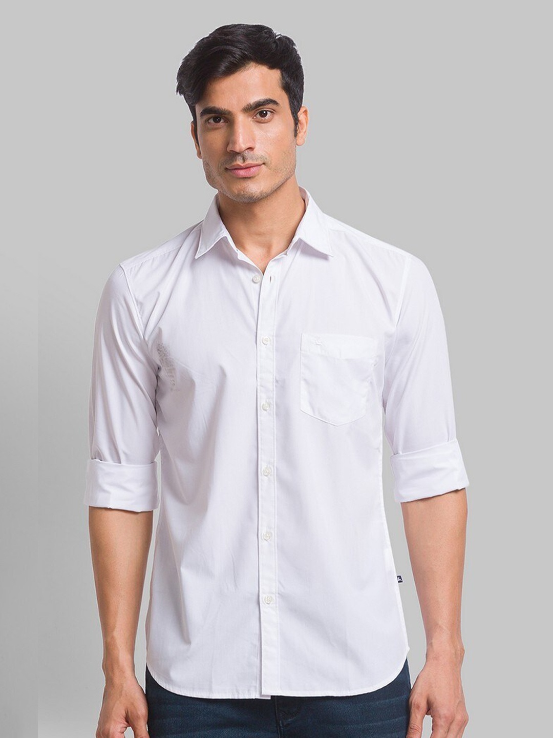 

Parx Men White Pure Cotton Roll Up Sleeves Spread CollarCasual Shirt