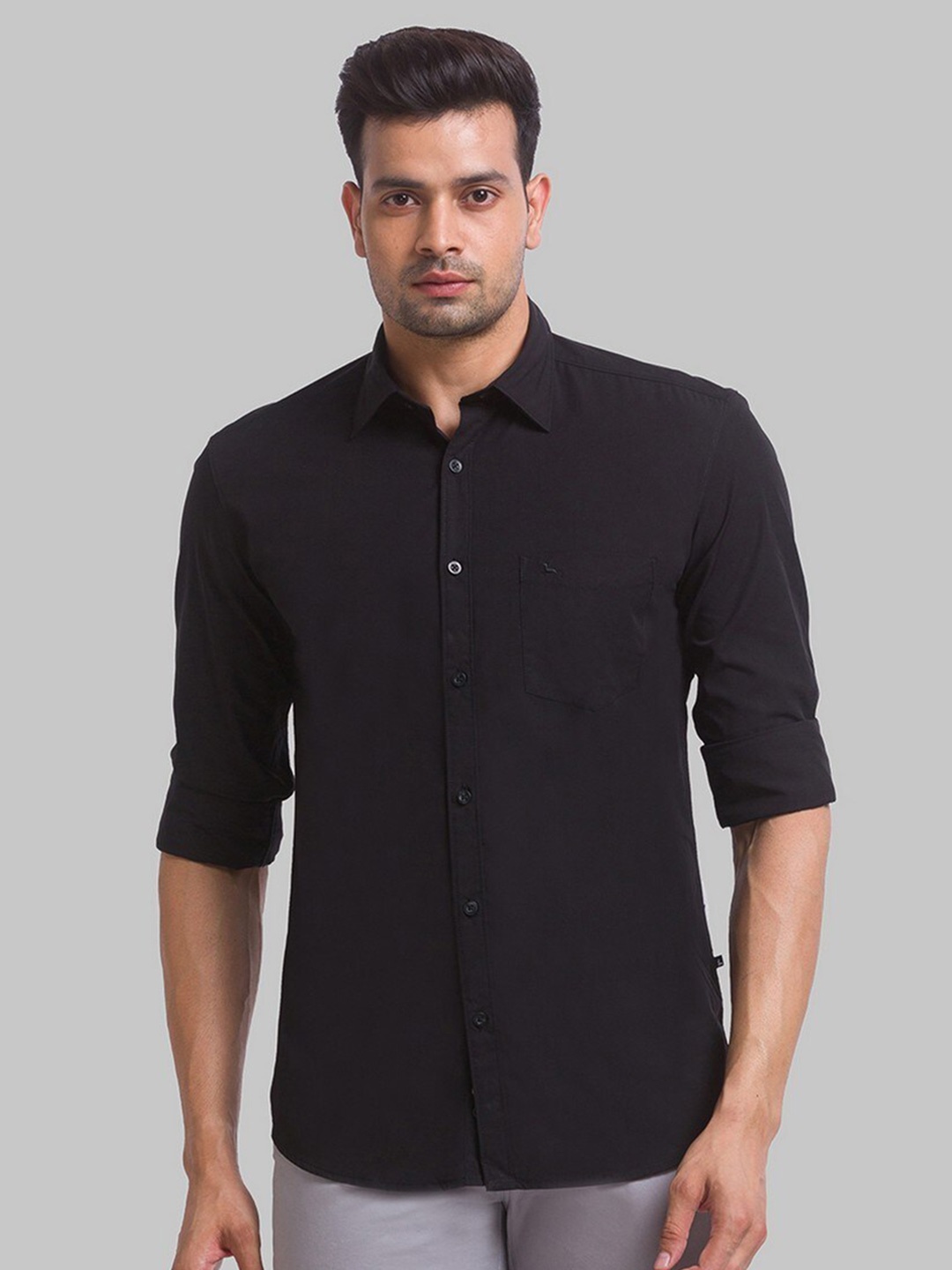 

Parx Men Black Slim Fit Casual Roll Up Sleeves Spread Collar Shirt