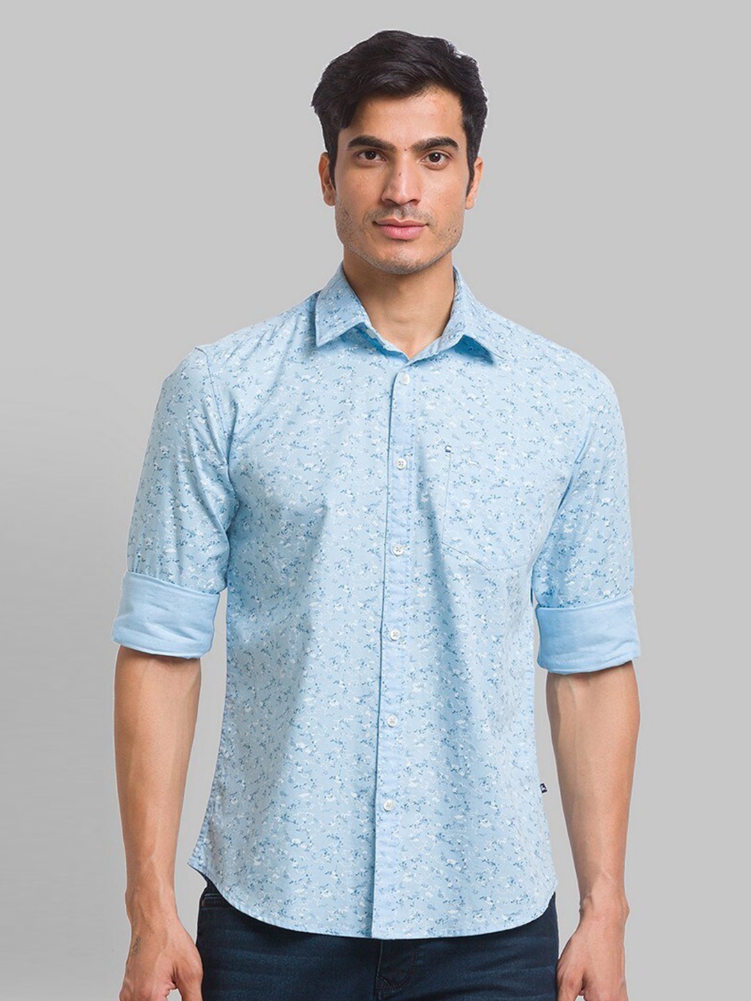 

Parx Men Blue Pure Cotton Printed Roll Up Sleeves Spread Collar Casual Shirt