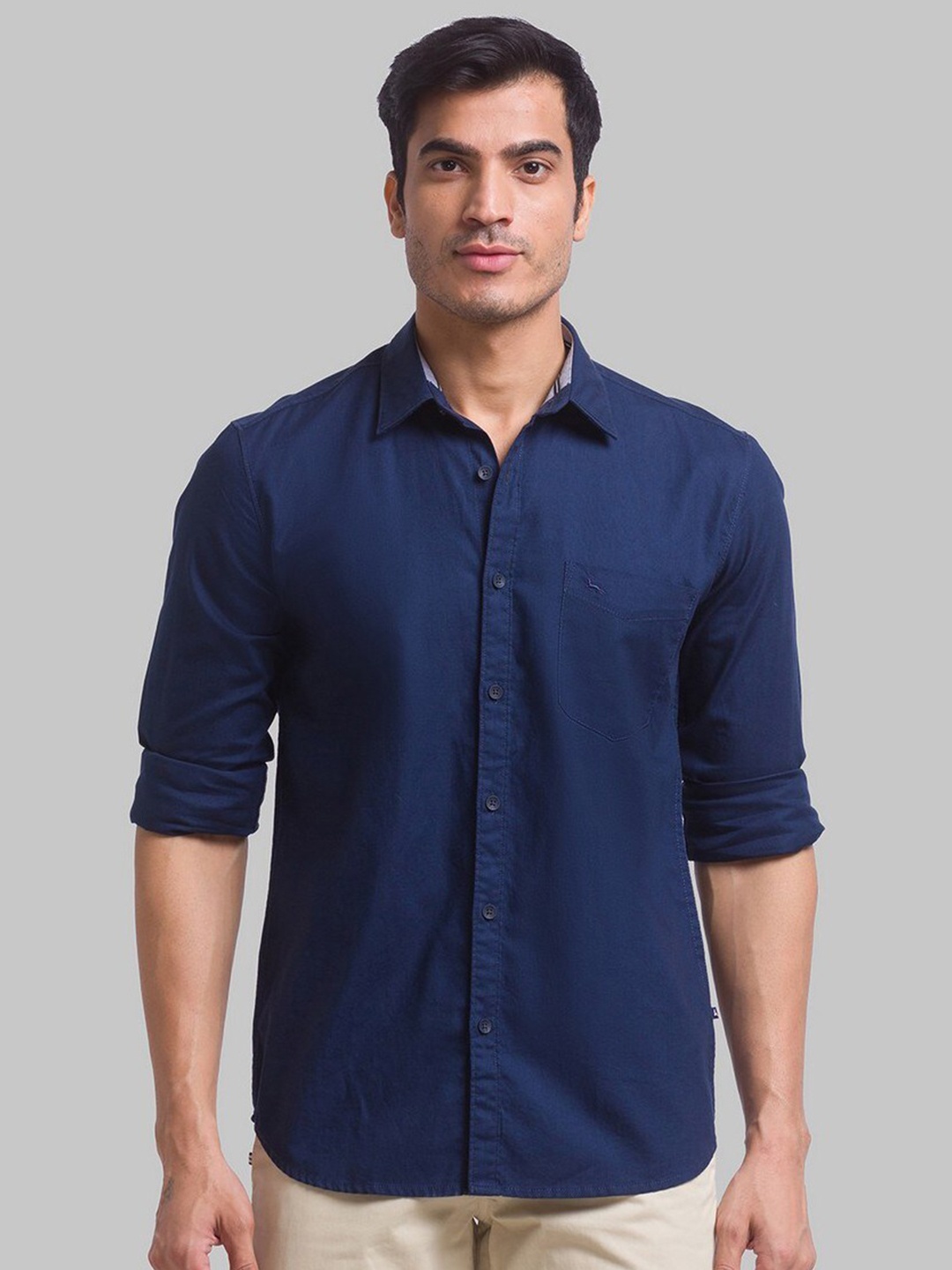 

Parx Men Blue Slim Fit Pure Cotton Casual Shirt