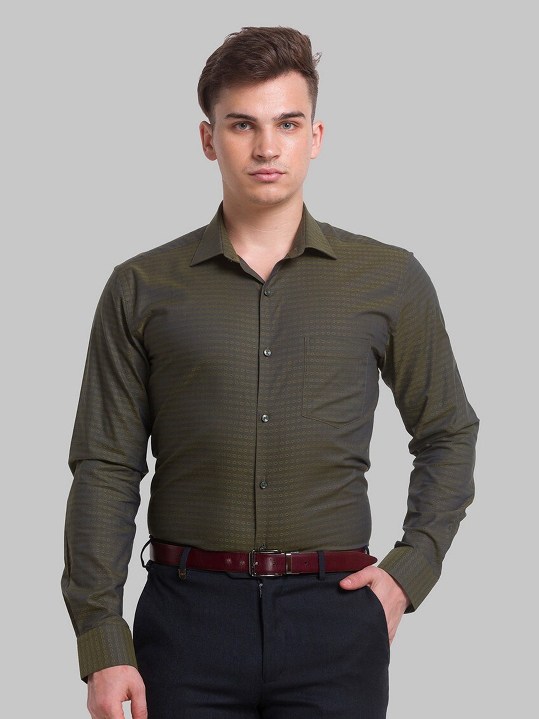 

Park Avenue Men Olive Green Slim Fit Pure Cotton Formal Shirt