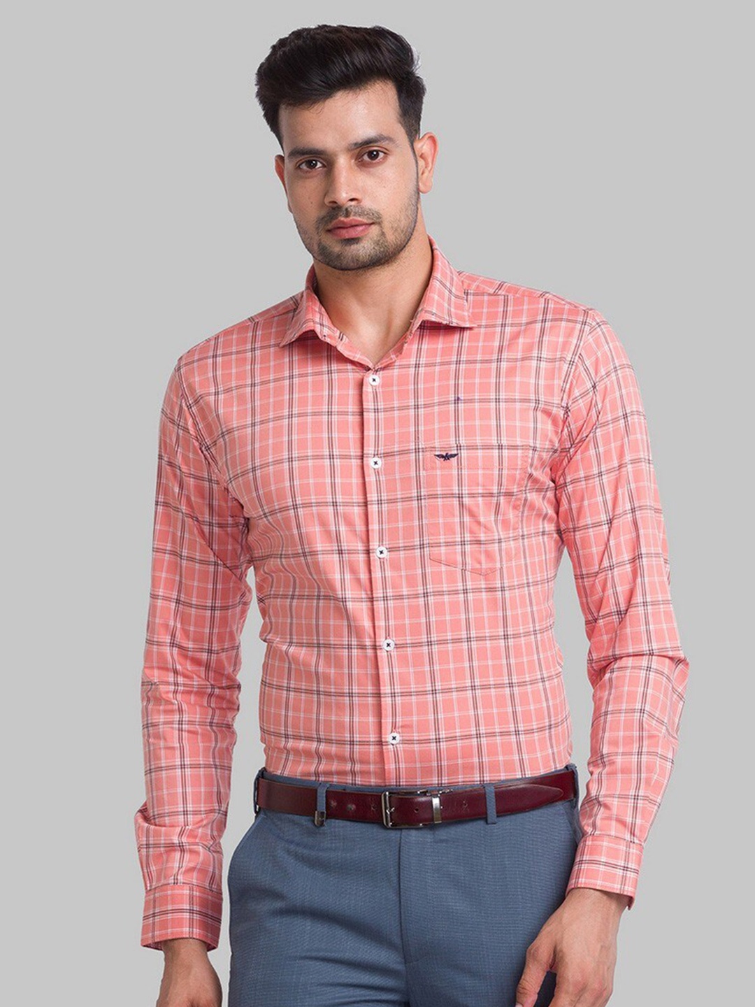 

Park Avenue Men Peach-Coloured Slim Fit Checked Formal Shirt