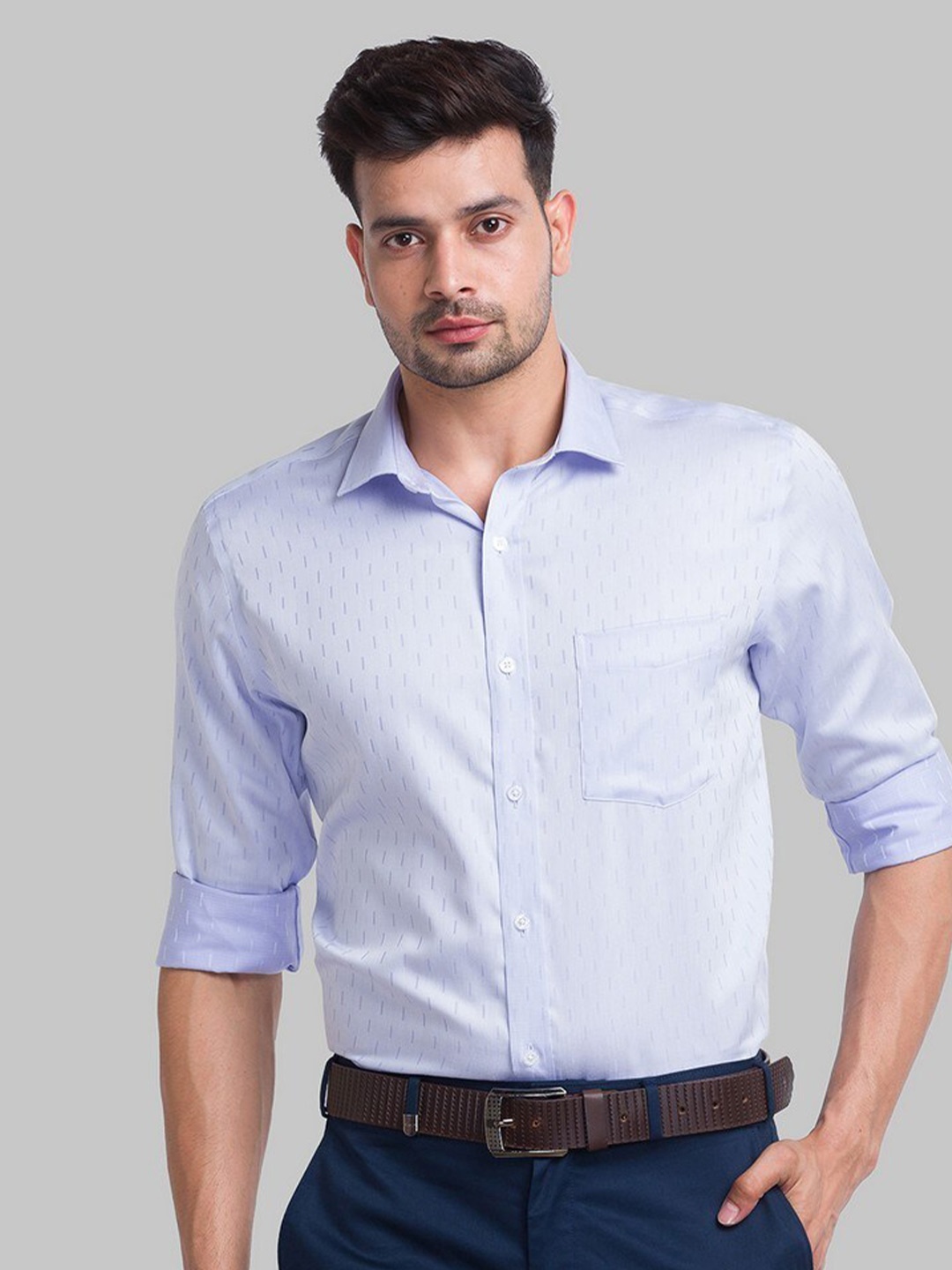 

Park Avenue Men Purple Striped Casual Shirt