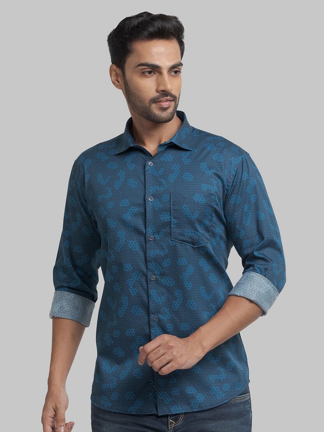

Park Avenue Men Blue Slim Fit Printed Casual Shirt