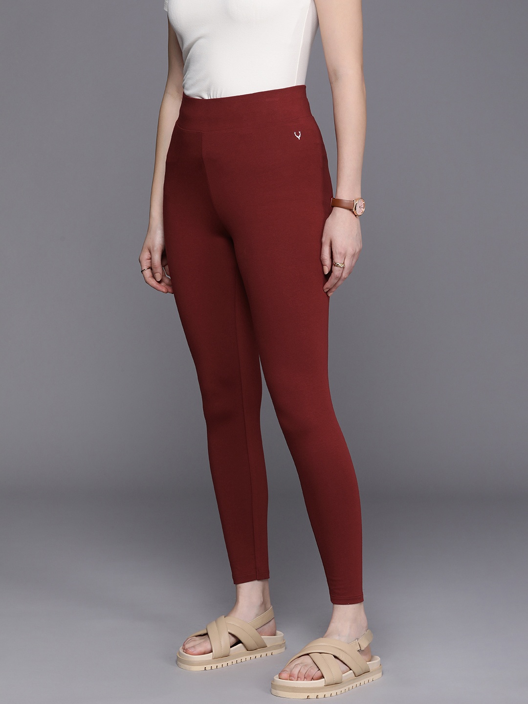 

Allen Solly Woman Ankle-length Casual Leggings, Maroon