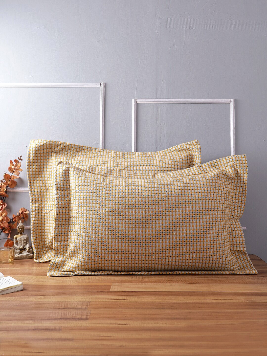 

Soumya Set Of 2 Yellow Geometric Design Pillow Covers